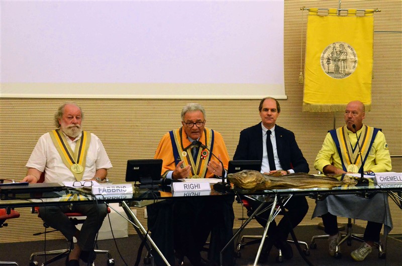 Il tavolo dei relatori della Conferenza stampa. Da sinistra Fausto Fabbris, Luciano Righi , Ernesto Boschiero, Antonio Chemello