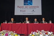 Il tavolo dei relatori, da sinistra mons Dal Ferro, il presidente 50&Più Marcato, il presidente CCIAA Mariani e il direttore Boschiero Il tavolo dei relatori, da sinistra mons Dal Ferro, il presidente 50&Più Marcato, il presidente CCIAA Mariani e il direttore Boschiero