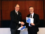 Ernesto Boschiero e Davide Radin alla firma dell'accordo di rinnovo Ernesto Boschiero e Davide Radin alla firma dell'accordo di rinnovo