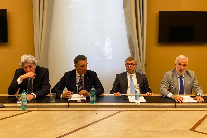 AGENTI DEL COMMERCIO, FIRMATO IL NUOVO ACCORDO ECONOMICO COLLETTIVO