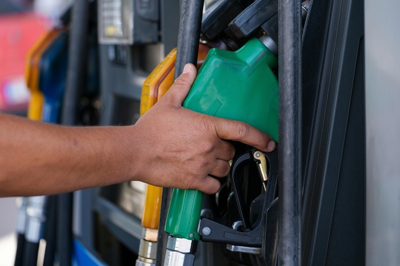 DECRETO CARBURANTI: PROROGATO IL TAGLIO DELLE ACCISE, SOSPESO IL FERMO DELL'AUTOTRASPORTO