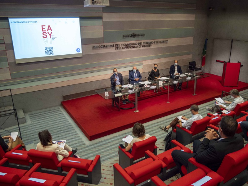 Un'immagine della conferenza stampa di presentazione