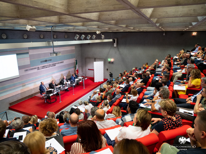 Un'immagine dell'incontro sulla sicurezza tenutosi lo scorso 2 ottobre