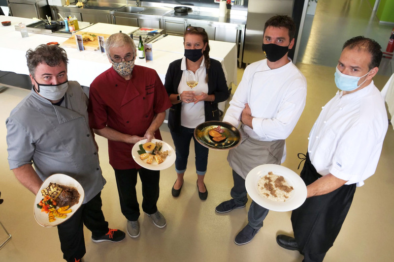 Foto di gruppo per I Ristoratori delle Terre Vulcaniche