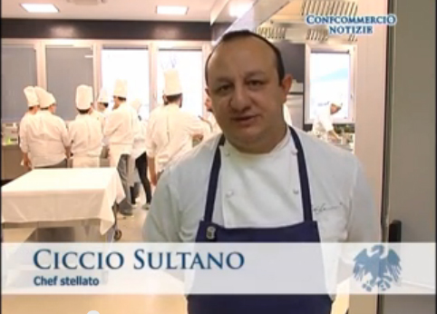 Lo chef Sultano durante l'intervista