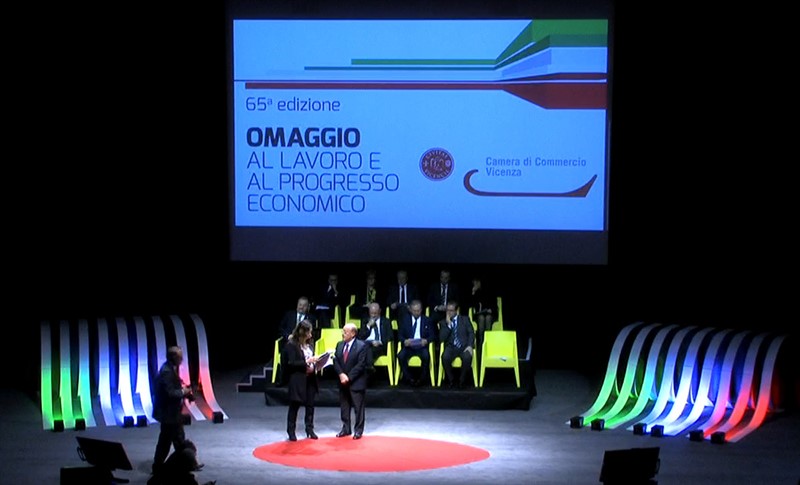 Un'immagine della cerimonia di premiazione