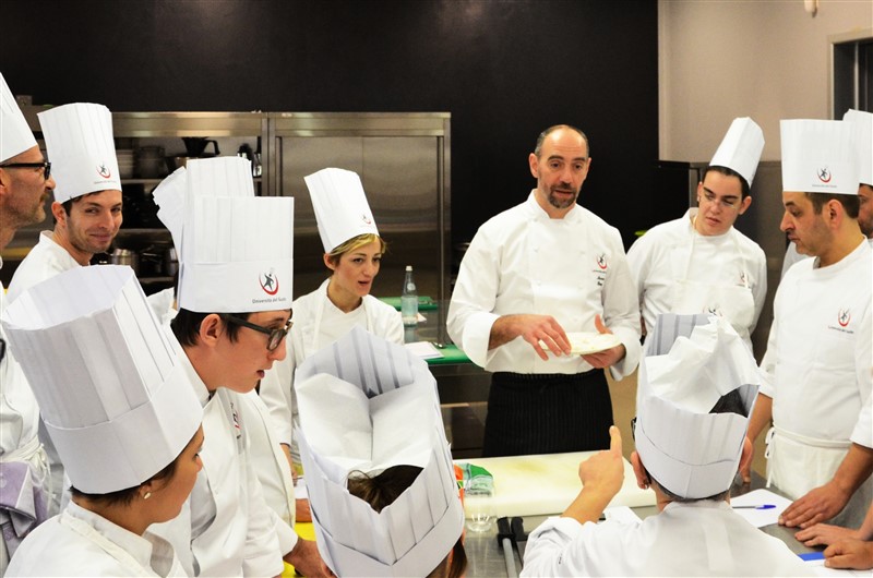 Una lezioine di cucina all'Università del Gusto di Vicenza