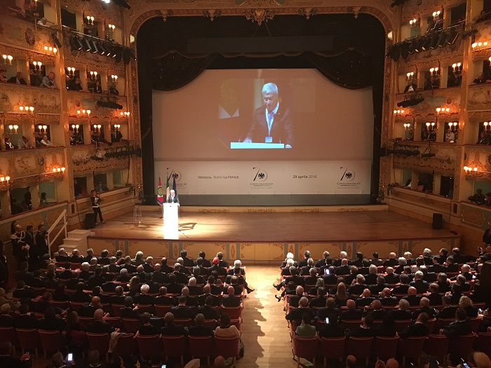 L'intervento del presidente nazionale Confcommercio alla cerimonia di chisura del Settantennale Confcommerco