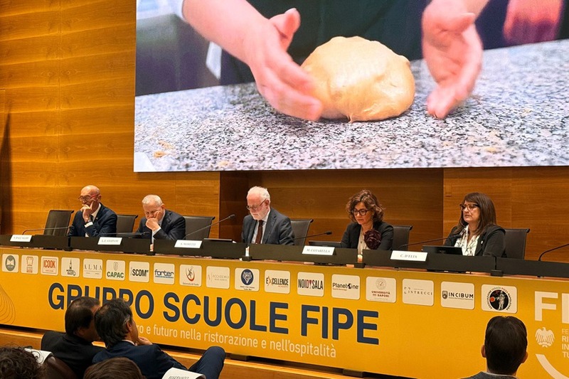 RISTORAZIONE, MANCANO FINO A 7 MILA DIPLOMATI L’ANNO