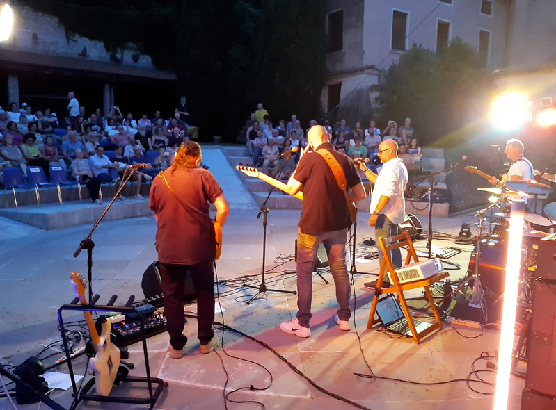 TANTE SERATE DI PANE & MUSICA