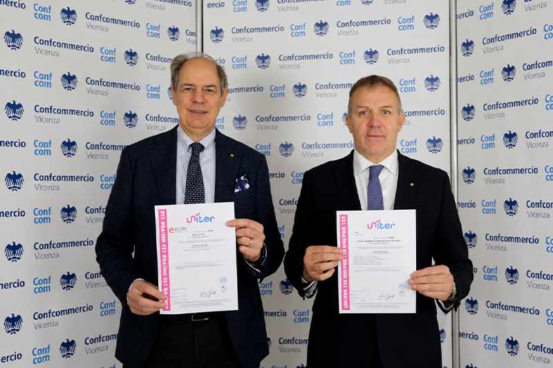 CONFCOMMERCIO VICENZA ED ESAC SPA OTTENGONO LA CERTIFICAZIONE DELLA PARITÀ DI GENERE