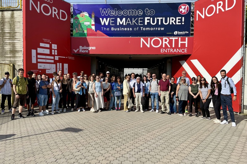 Foto di gruppo per gli associati Confcommercio che hanno partecipato alla visita della fiera WMF