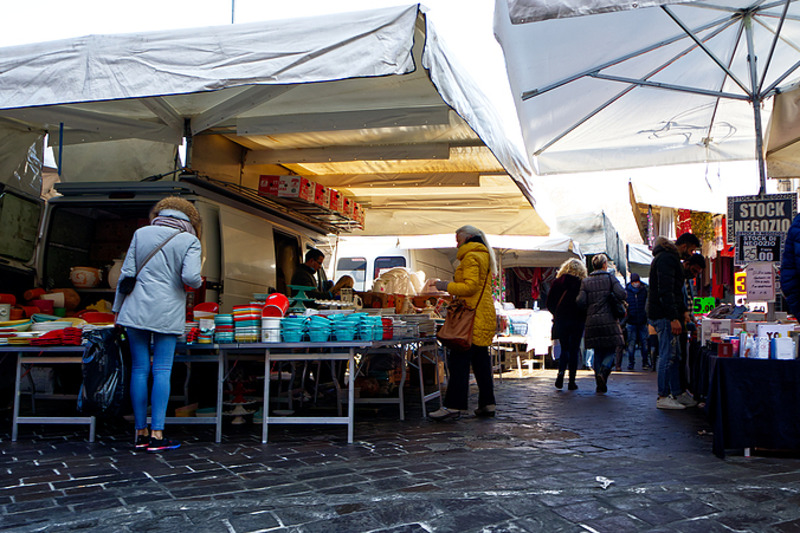 POSTEGGI LIBERI NEL MERCATO DI GAMBELLARA