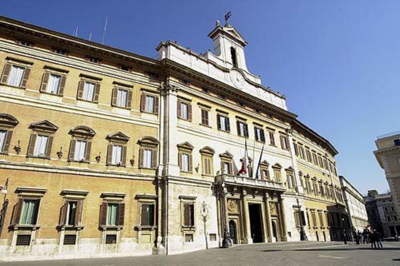 CONFCOMMERCIO: "URGENTE PROROGARE LA CIG COVID PER IL TURISMO E GLI ALTRI SETTORI DEL TERZIARIO IN CRISI"