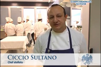 Lo chef Sultano durante l'intervista