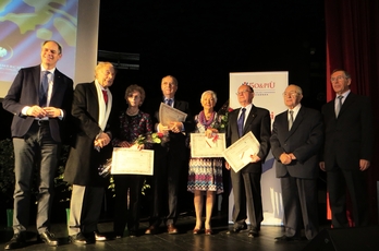 I Benemeriti del Commercio premiati da Fiorenzo Marcato, presidente 50&Più e da Ernesto Boschiero, direttore di Confcommercio Vicenza