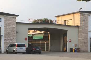 L'entrata del Mercato Ortofrutticolo di Vicenza