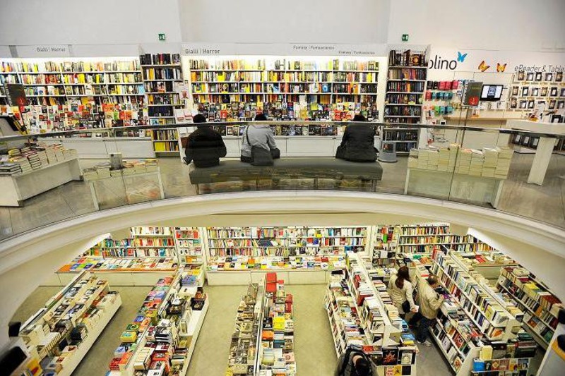 RESTRIZIONI PROROGATE AL 3 MAGGIO, RIAPRONO LIBRER