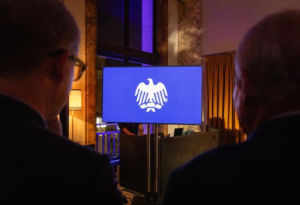 UN SIMBOLO CHE CAMBIA, UNA STORIA CHE CONTINUA