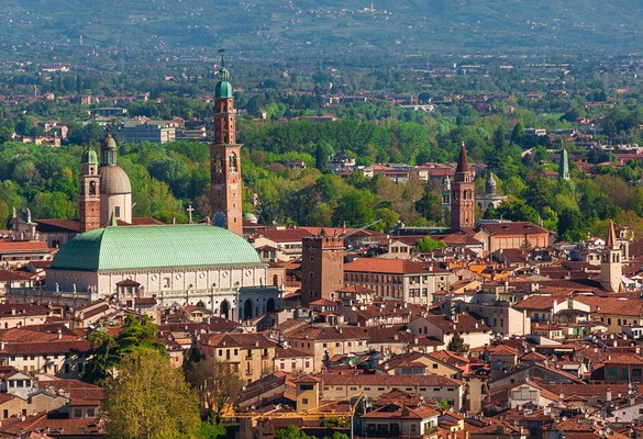 UNA CITTÀ IN TRASFORMAZIONE