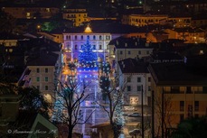 Arzignano vestita a festa con le luminarie natalizie