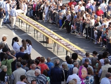 Un'ìimmagine della crostata da record realizzata a Chiampo