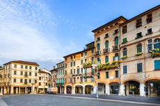 Un'immagine del centro storico di Bassano del Grappa