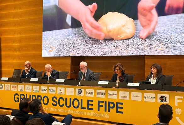 RISTORAZIONE, MANCANO FINO A 7 MILA DIPLOMATI L’ANNO