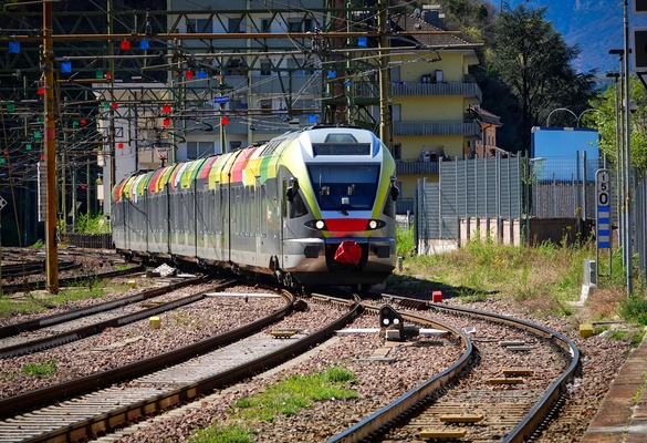 STOP AI TRENI PER I LAVORI DELLA TAV