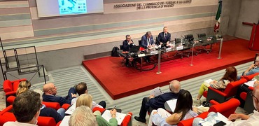 Un'immagine dell'incontro Federmobili in Confcommercio Vicenza
