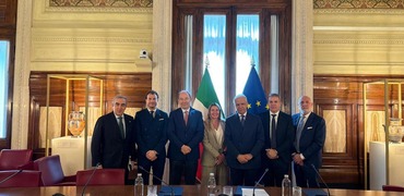 La foto ufficiale dell'incontro