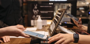 PAGAMENTI ELETTRONICI, DAL 1° GENNAIO 2026 SCATTANO LE NUOVE REGOLE