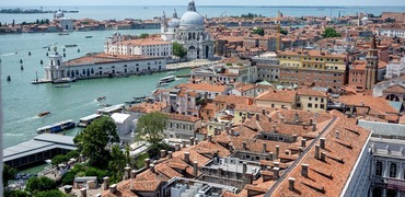 TURISMO, IL VENETO CONSOLIDA LA SUA LEADERSHIP: ESTATE 2026 IN CRESCIT
