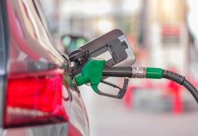 CARO CARBURANTI, PROROGATO IL TAGLIO DELLE ACCISE