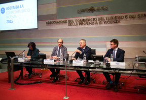 L’ASSEMBLEA DI CONFCOMMERCIO VICENZA: “IL TERZIARIO SI STRUTTURA PER RISPONDERE ALLE NUOVE SFIDE”