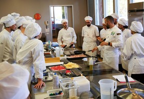 CUOCHI E PASTICCERI CERCASI: UN OPEN DAY APRE LE P