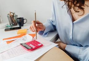 COMMERCIANTI: CONTRIBUTI PREVIDENZIALI MENO 50 PER I NUOVI ISCRITTI
