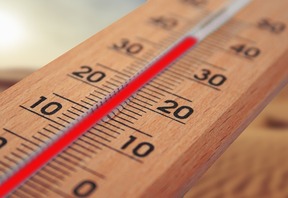 CALDO ESTREMO. IL VENETO VIETA IL LAVORO ALL’APERTO
