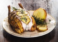 La faraona alla tirolese proposta da Le Macellerie del Gusto La faraona alla tirolese proposta da Le Macellerie del Gusto