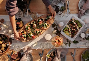 DALL'OPERA D'ARTE ALLA BUONA TAVOLA: IL PROFILO DEI CONSUMI CULTURALI