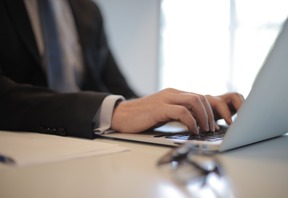 INVESTIMENTI DIGITALI: LA TUA OPINIONE CONTA