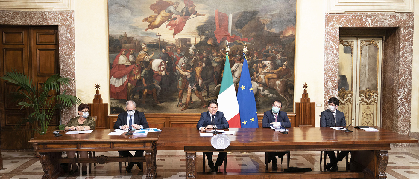 La conferenza stampa di presentazione del decreto